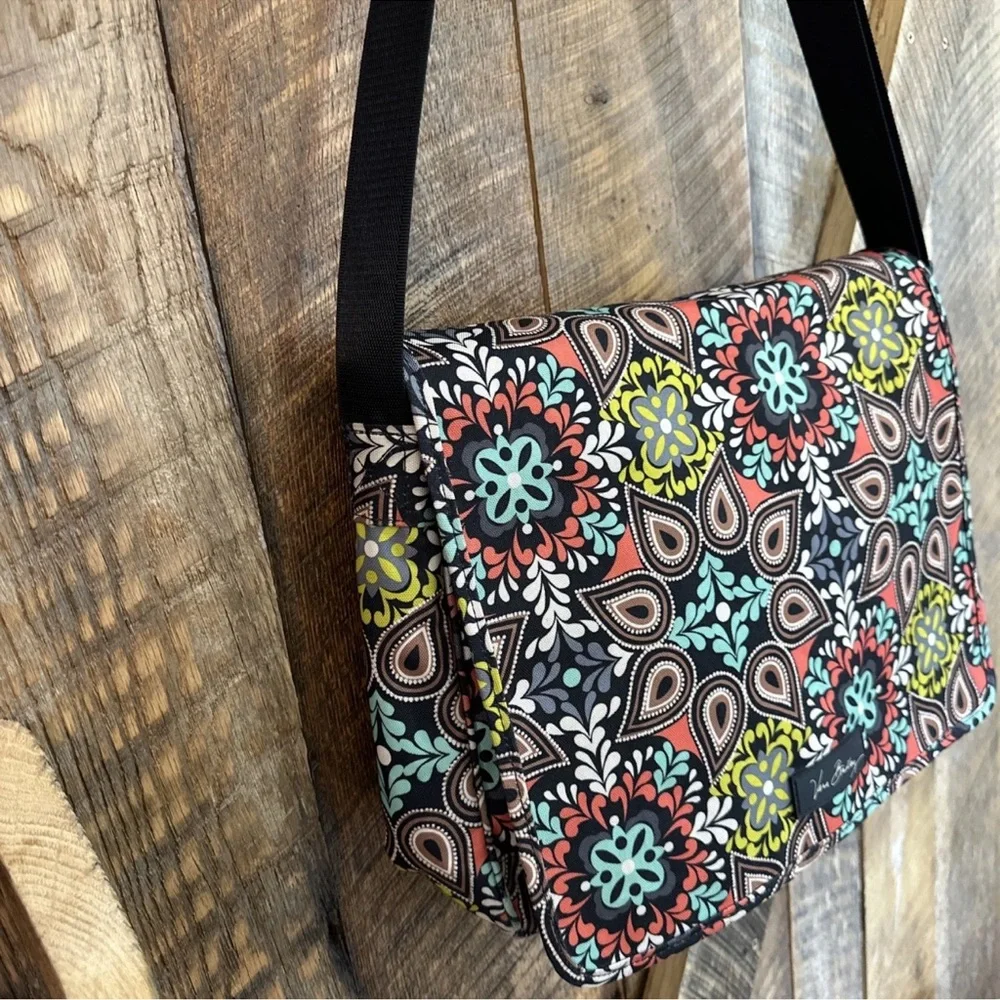 Vera Bradley Sierra Large Backpack Laptop Bag EUC 14” Wide lightweight